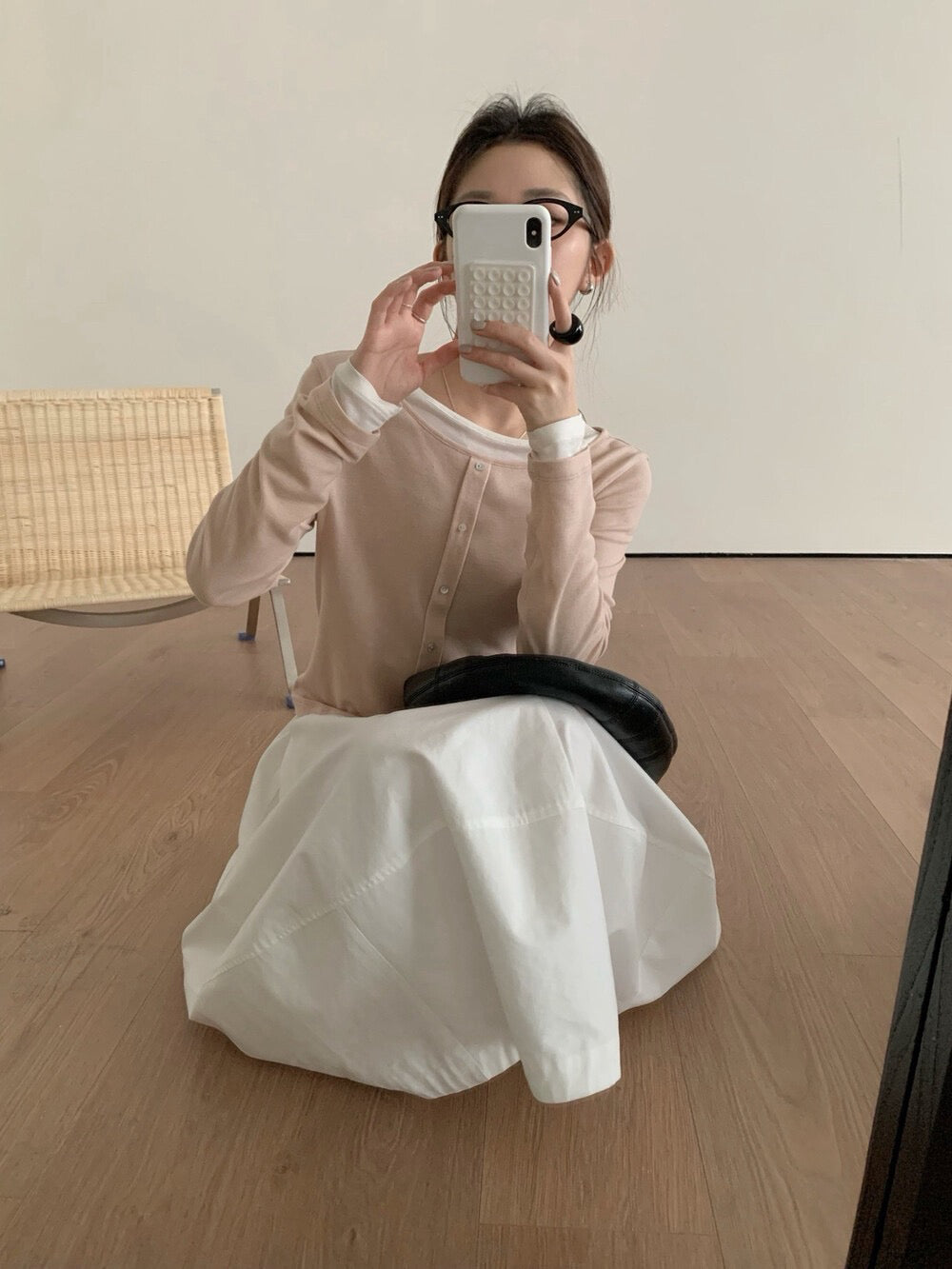 // 超親膚天絲料假兩件鈕扣上衣