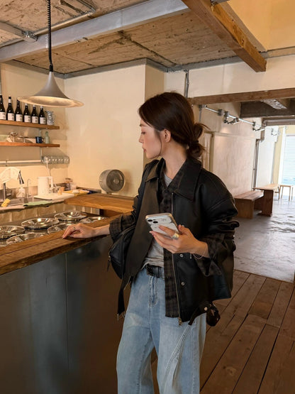 J34 / 復古感翻領設計感彷皮外套