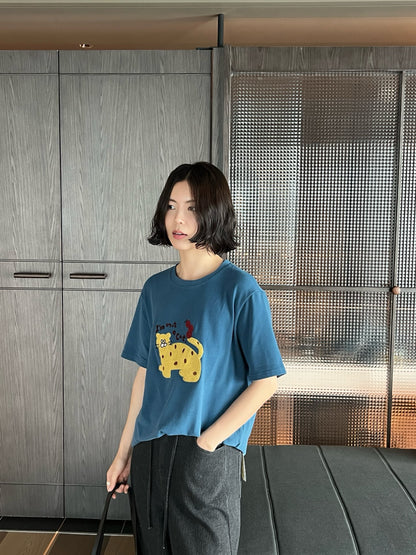 // 可愛小貓刺繡親膚磨毛感TEE