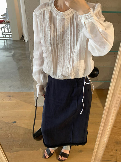 // 重工精緻刺繡邊麻質BL