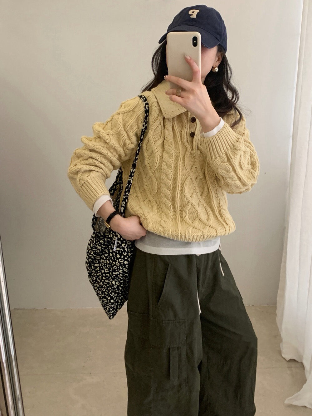 // 復古感重工麻花鈕扣翻領NT