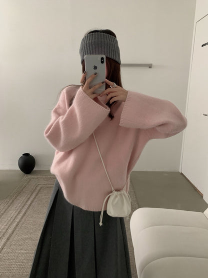 // 色系超美30%兔毛毛茸感軟糯親膚圓領毛衣