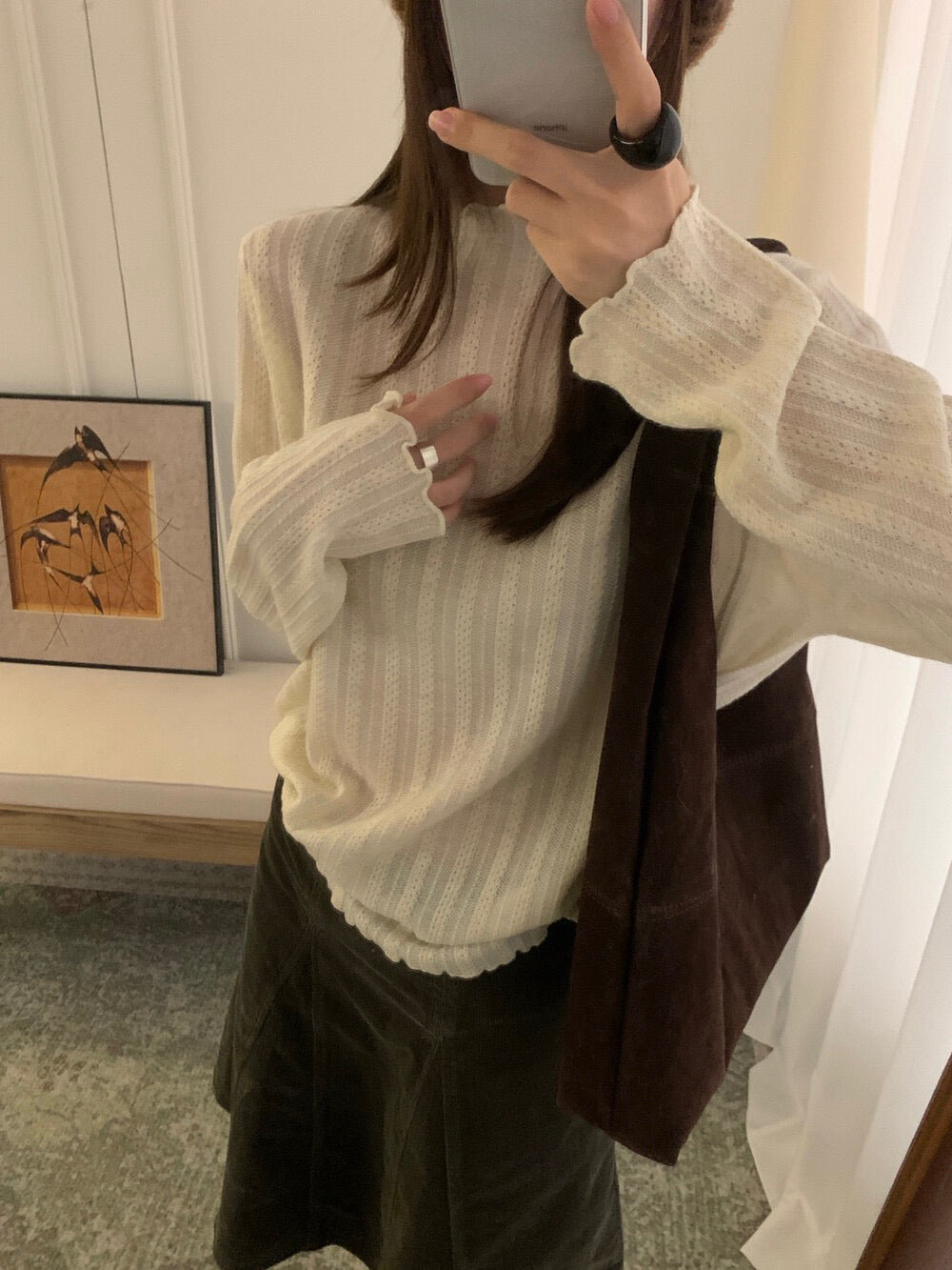 // 10%羊毛木耳邊lace鈎花打底上衣