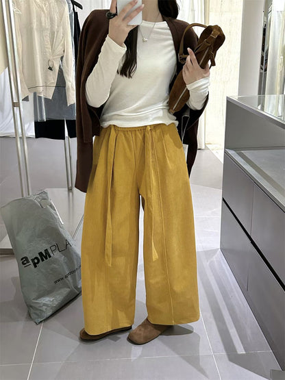 // 復古連腰帶燈芯絨褲