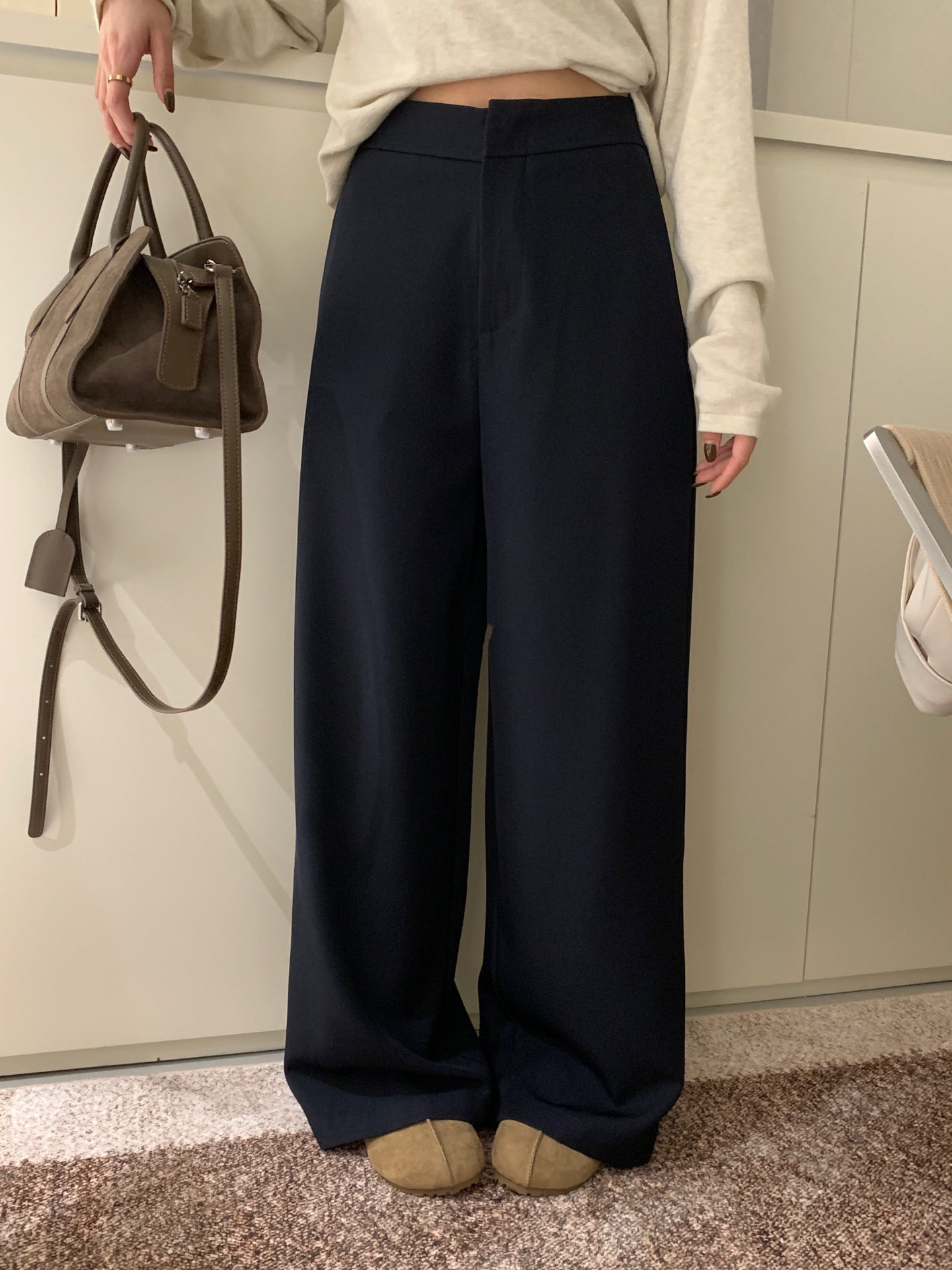 (現貨) // 超顯腿直光版垂感西褲