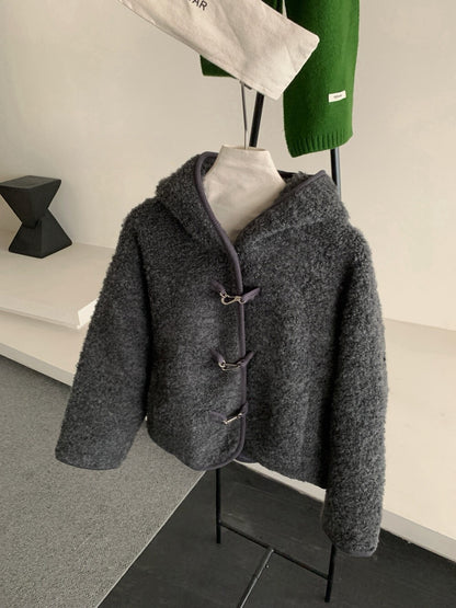 //65%羊毛特別鈕扣羊羔毛連帽外套
