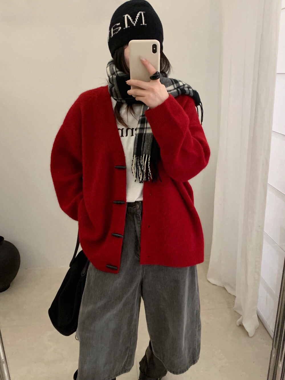 // 超軟糯寬鬆中長牛角鈕CD