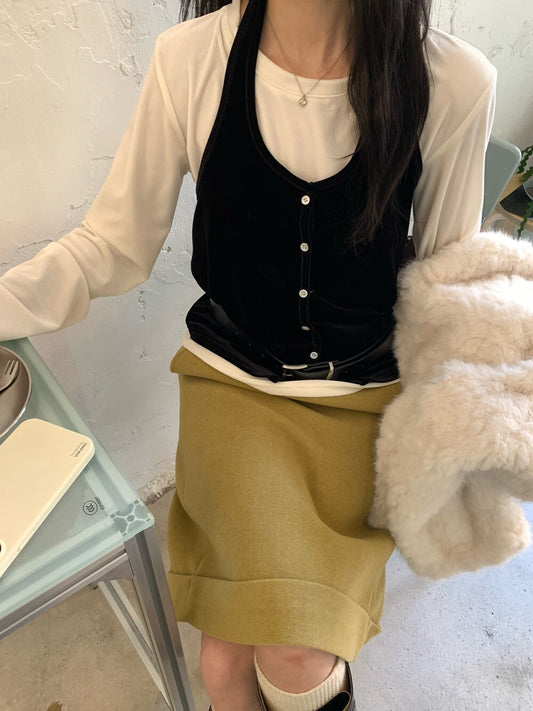 // 超美絲絨掛頸背心+打底上衣套裝
