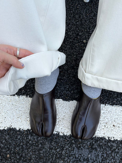 // 雙口袋裝飾加絨卷邊褲(連腰帶)