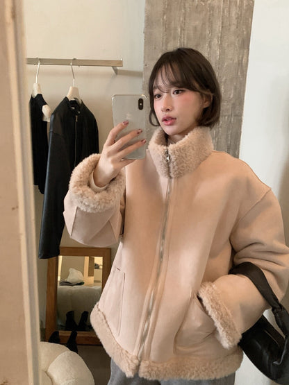 // 皮毛一體毛毛邊立領拉鍊外套