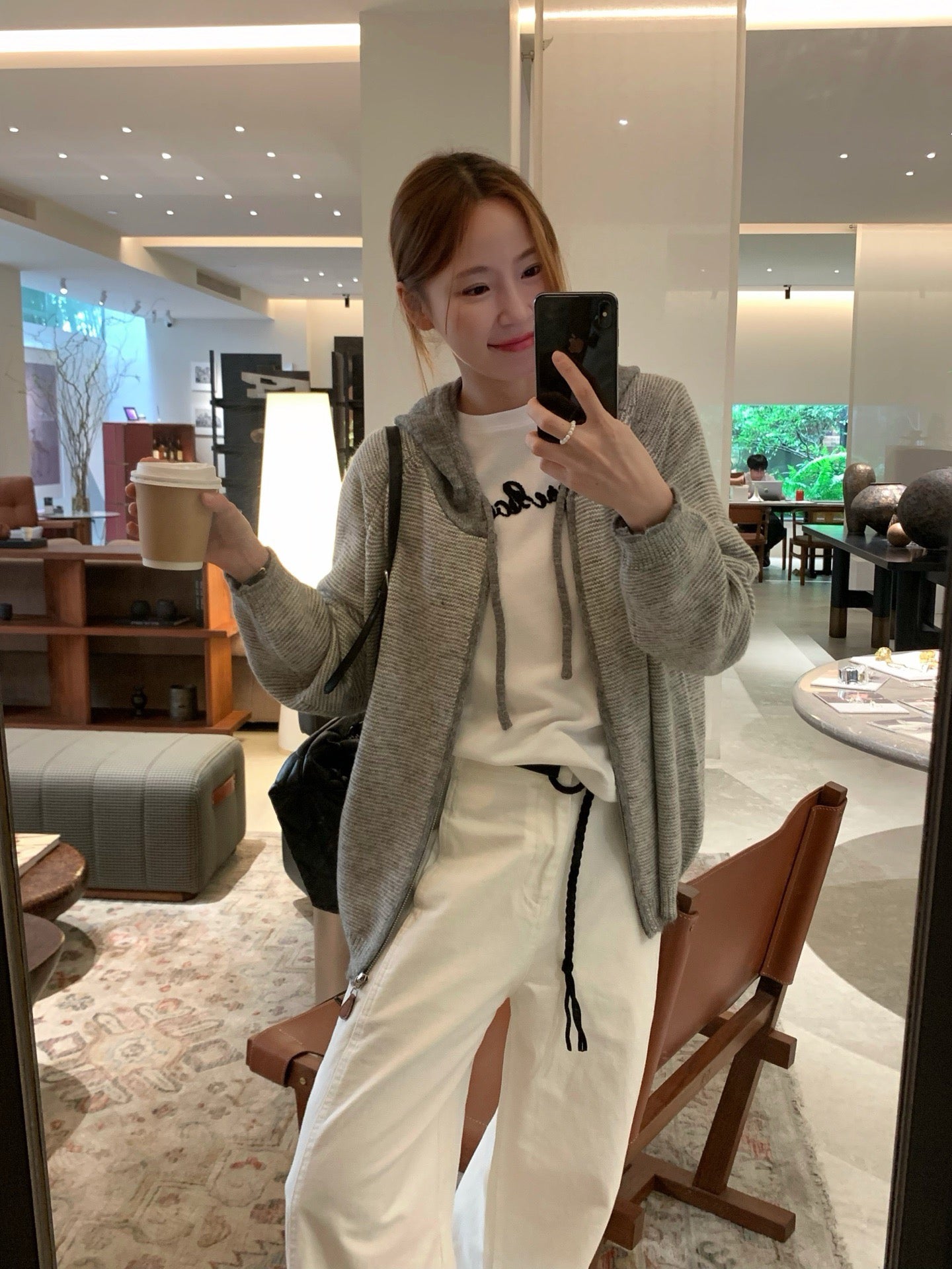 // 拼色連帽細間條拉鍊CD