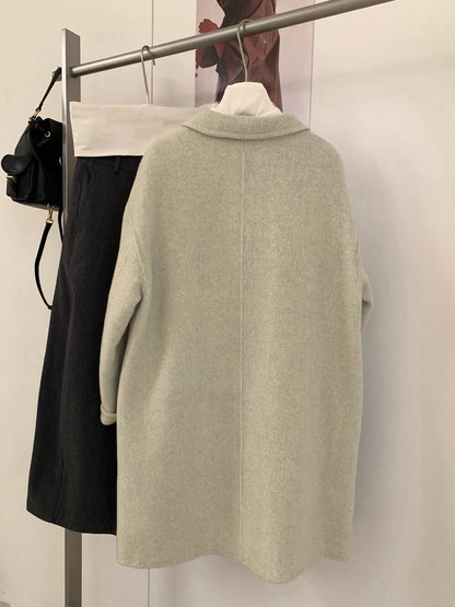 // 100%羊毛經典雙排扣手工雙面外套