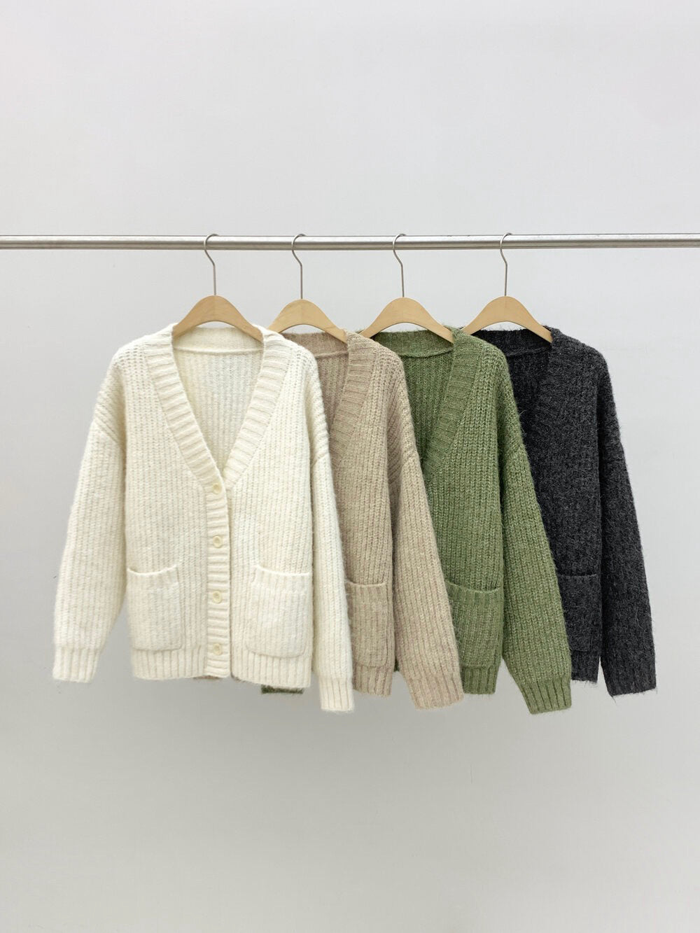 // 8%wool深v粗織邊口袋中長CD