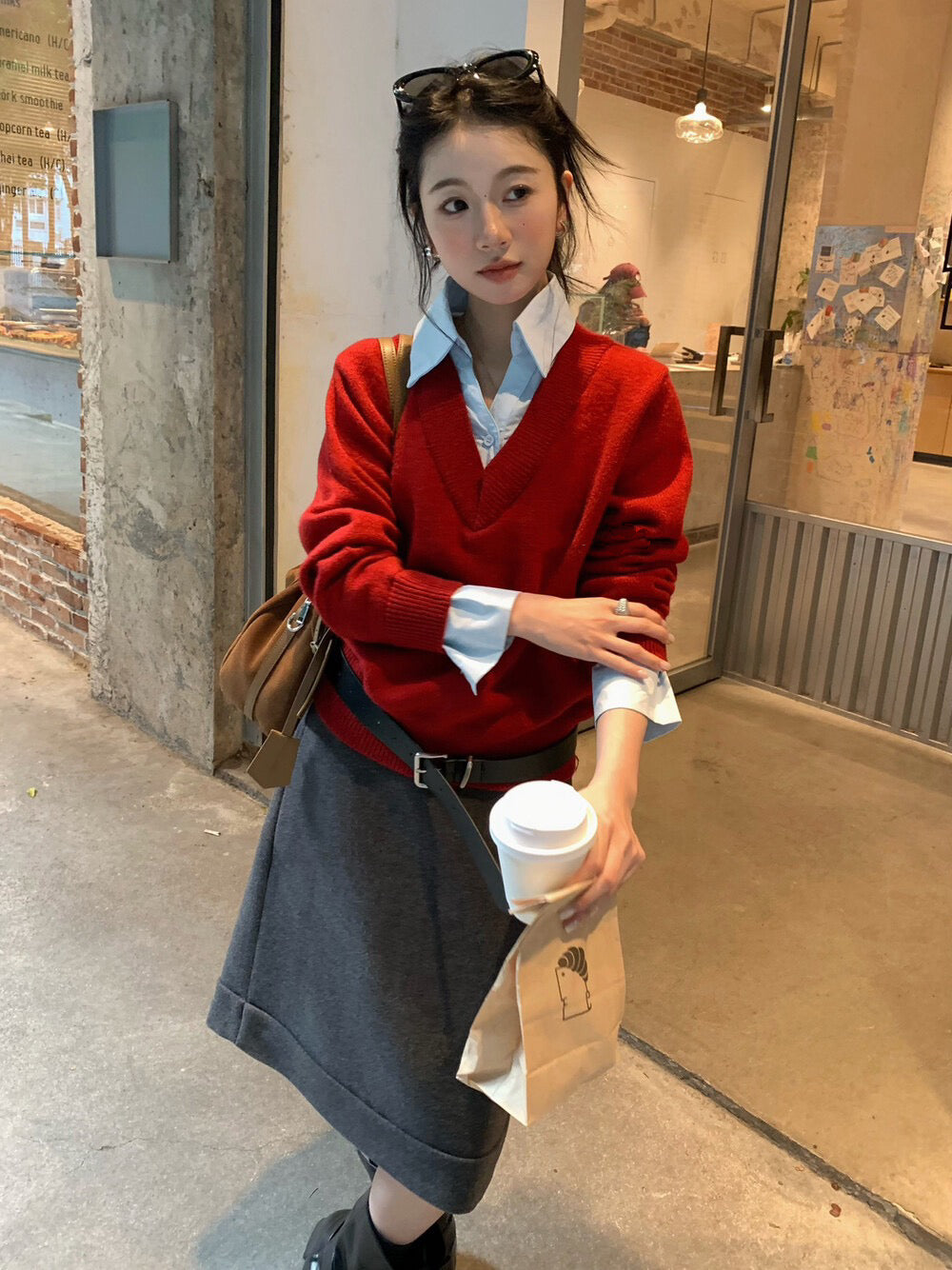 // 帥氣假兩件拼接恤衫領毛衣