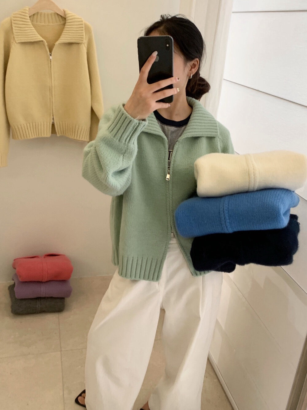 // 直坑紋大翻領上下拉鍊落肩CD