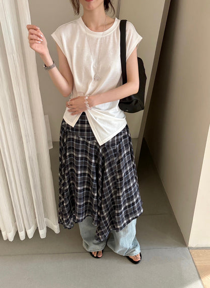 // 小飛袖不規則皺褶TEE