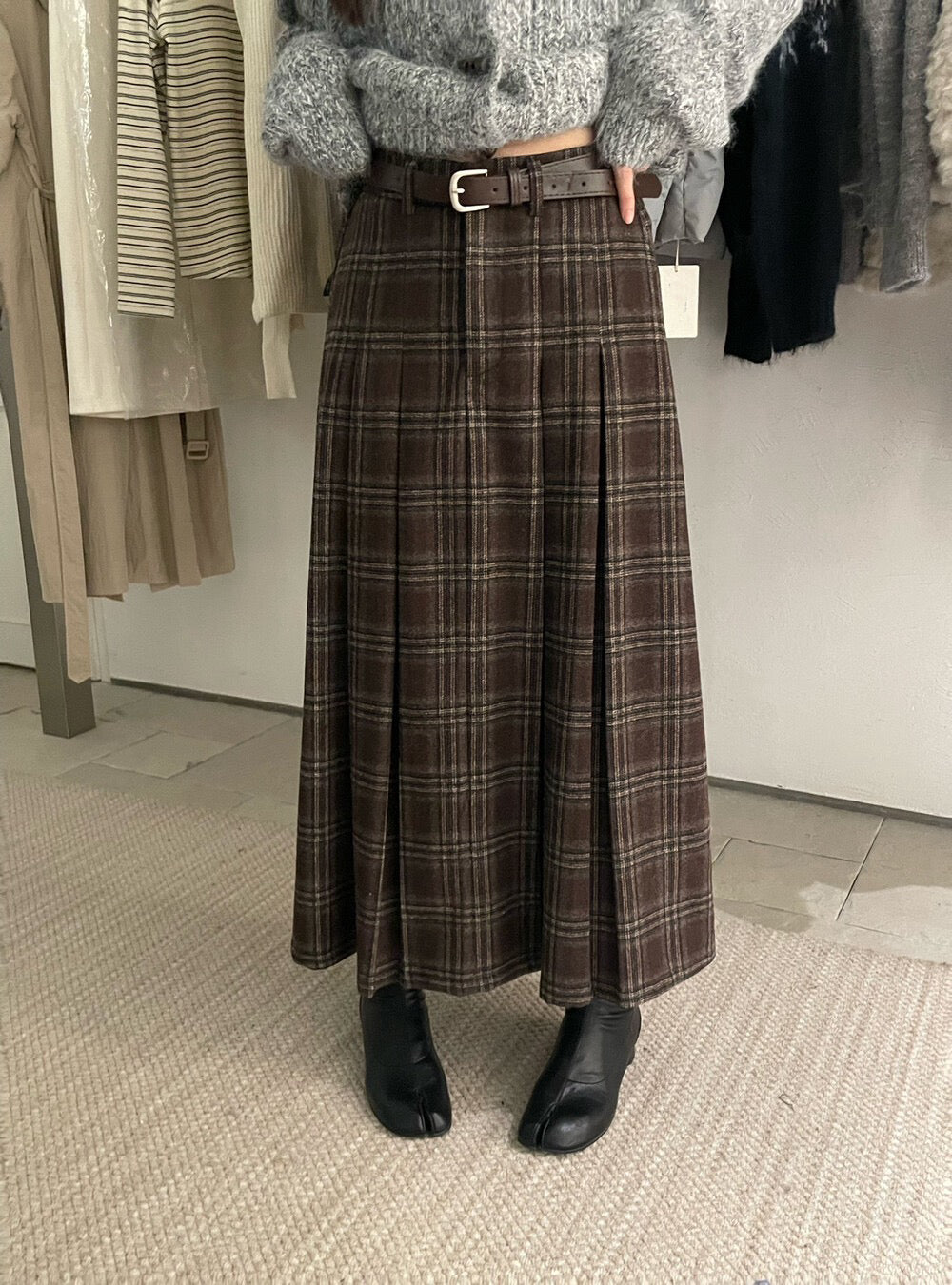 // 30%wool格紋壓褶毛呢中長裙(連腰帶)