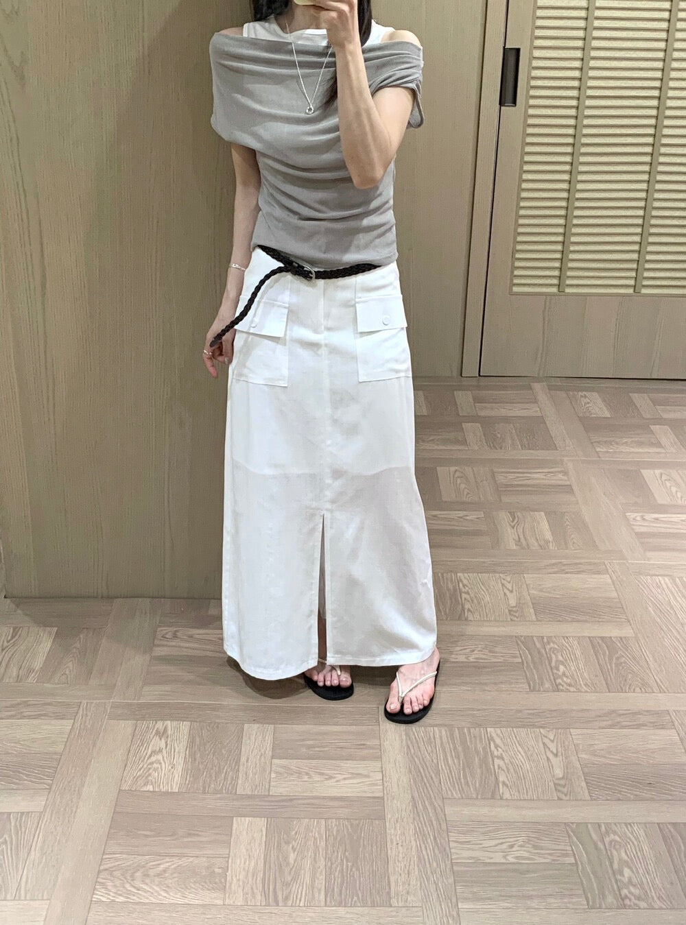 H06 / 極顯瘦口袋前開叉直筒SK(連腰帶)