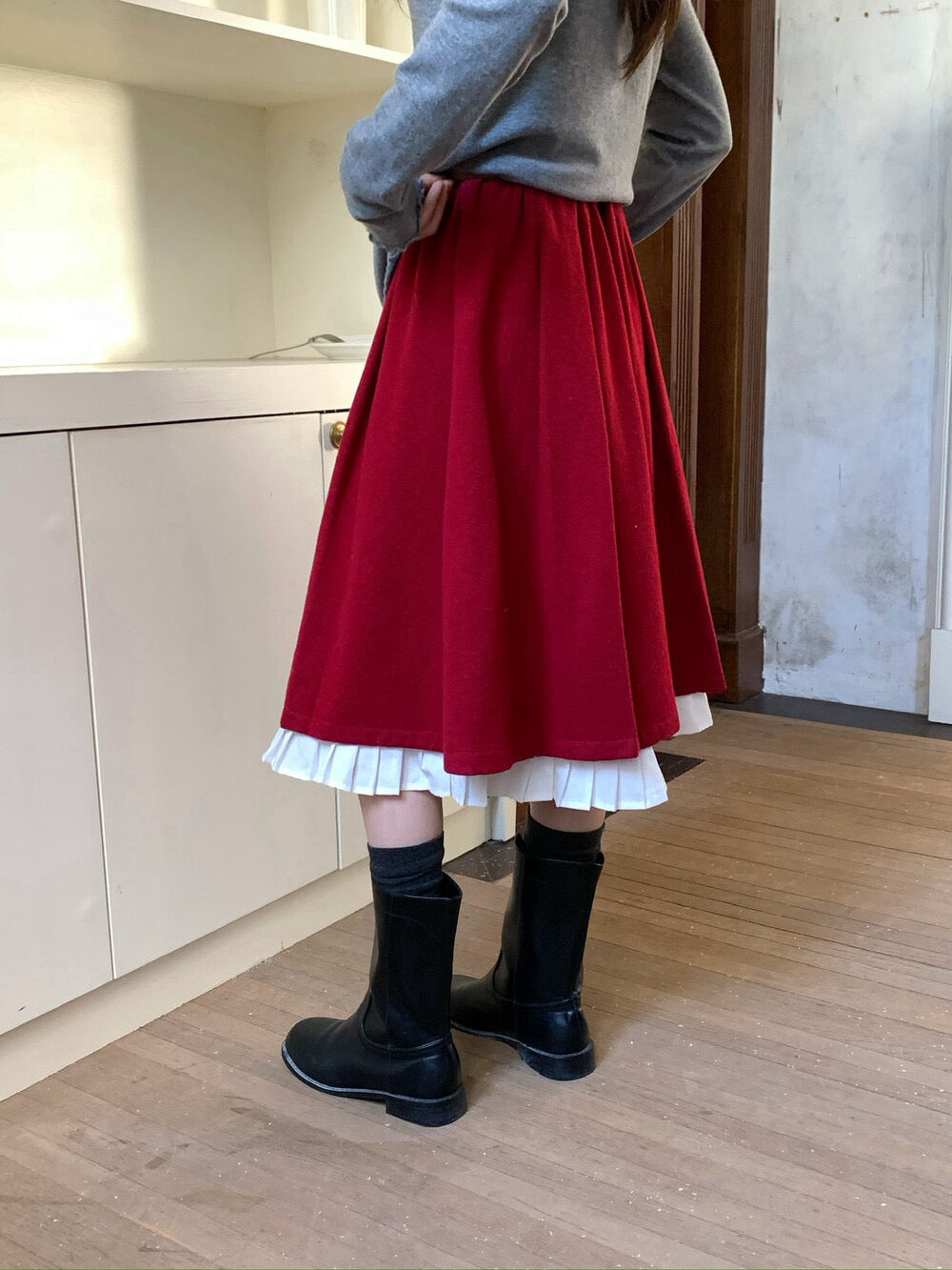 // 裙頭位超美拼接百褶腳50%羊毛中裙