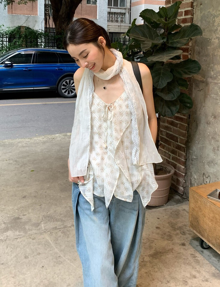 // 肌理感荷葉邊碎花吊帶BL