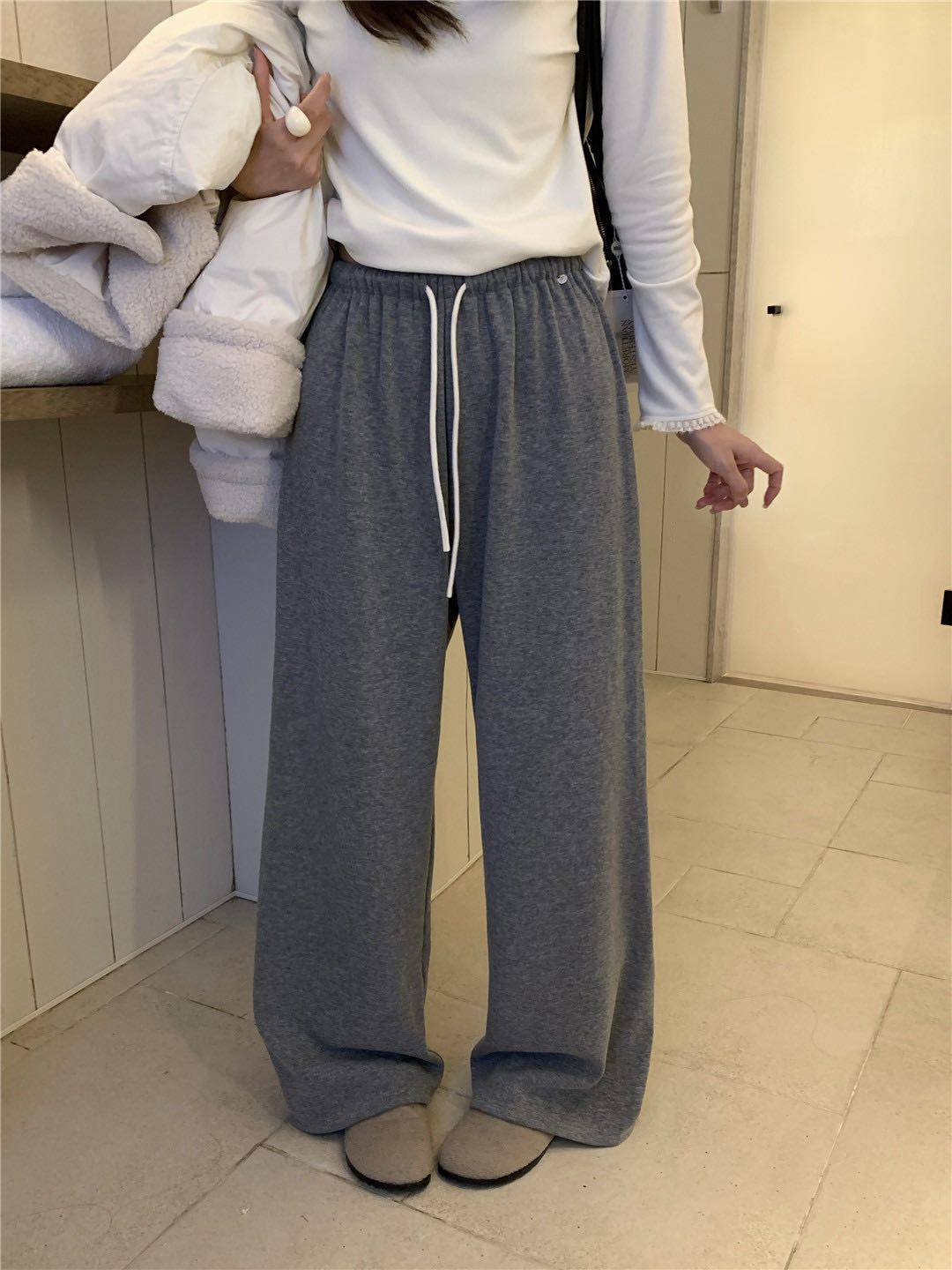 // 大彈性親膚加絨休閒褲