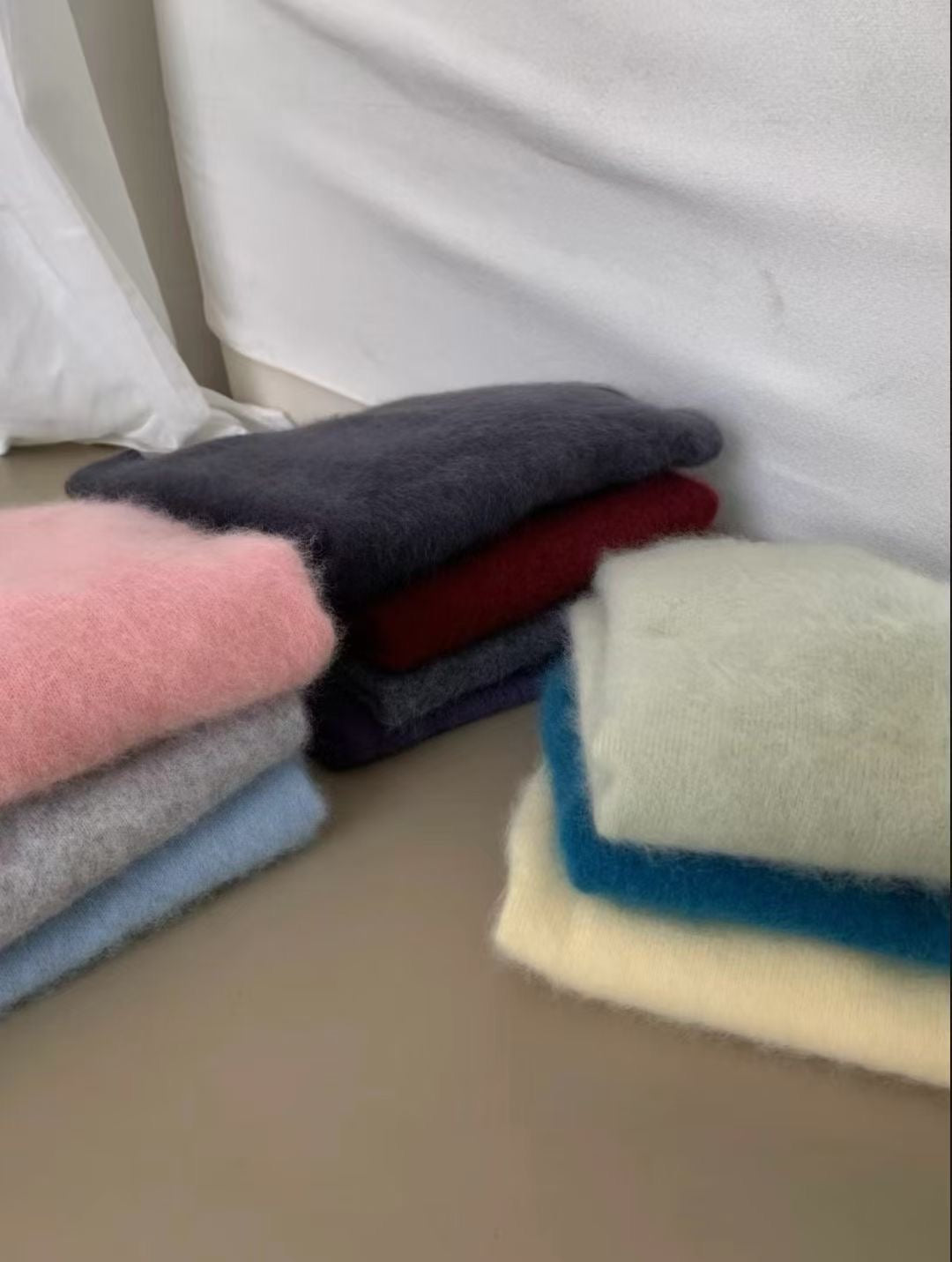 // ￼不易掉毛不易起球山羊絨毛衣