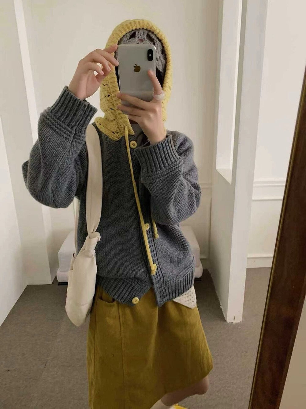 // 拼接撞色鈎花針織帽CD