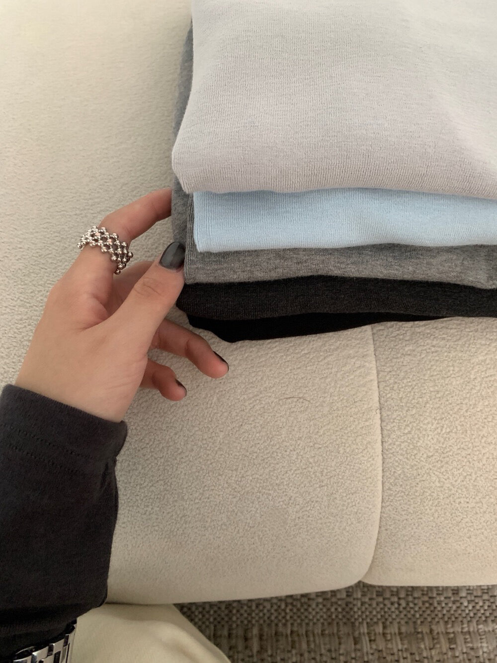 // 超軟超舒服必入小立領9色TEE