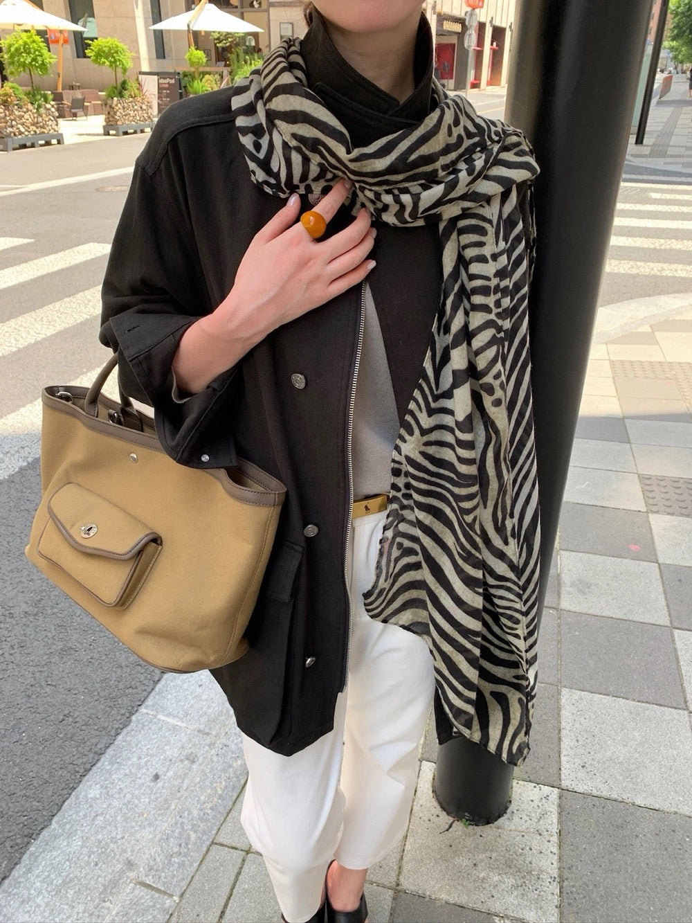 J10 / 超氣質可立領口袋中長trench coat