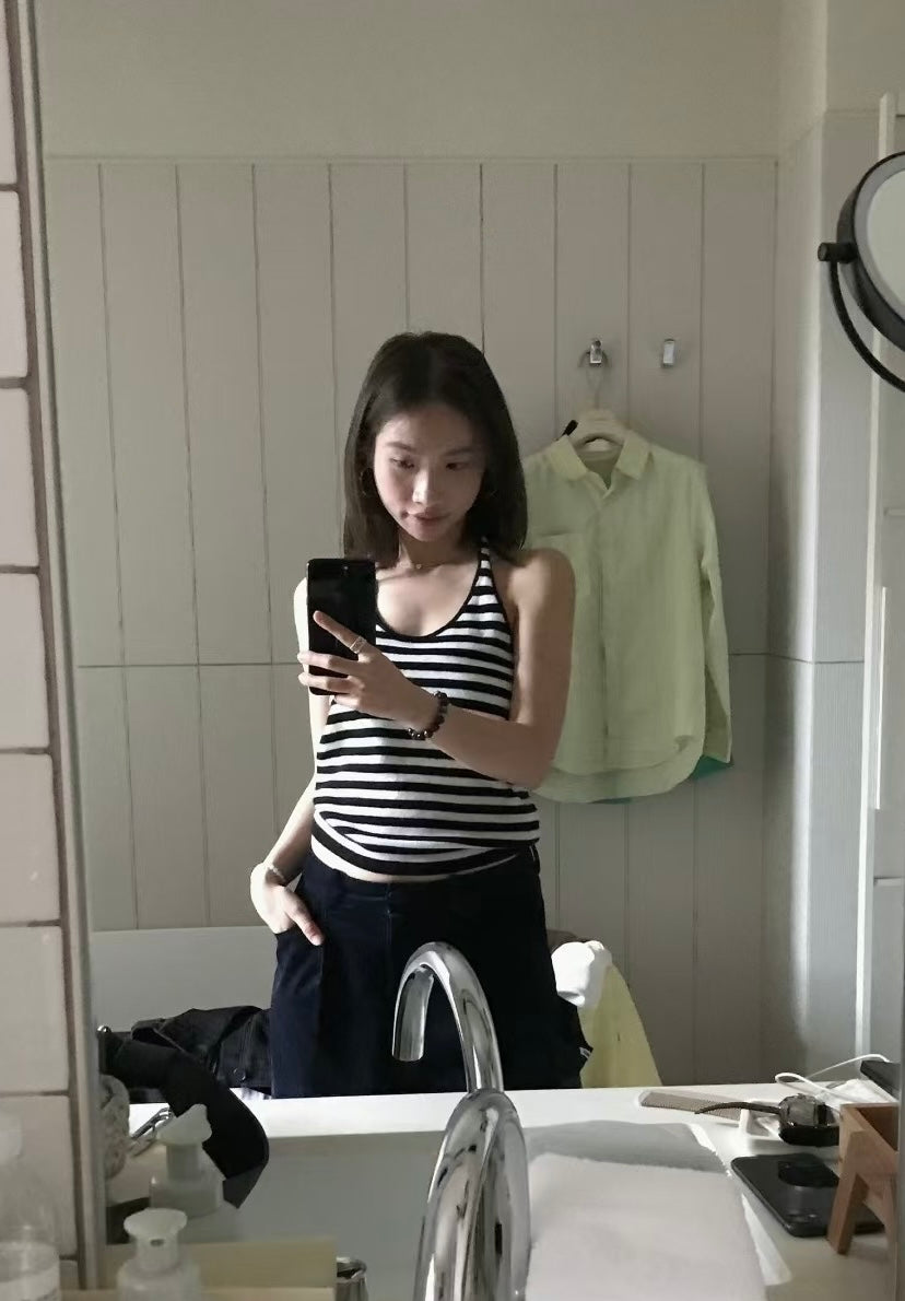 // 造型感全羊毛軟軟掛頸小背心