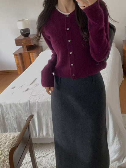 // 高質小短款羊毛CD