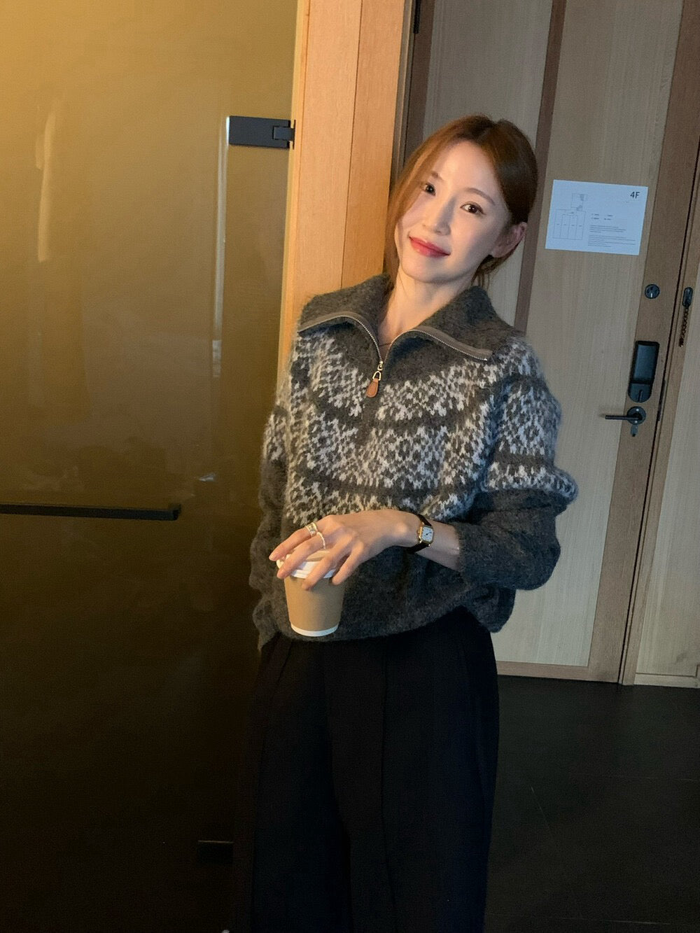 // 11%wool北歐風花紋半拉鍊可立領毛衣