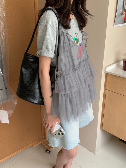 // 蝴蝶結綁肩層層網紗吊帶