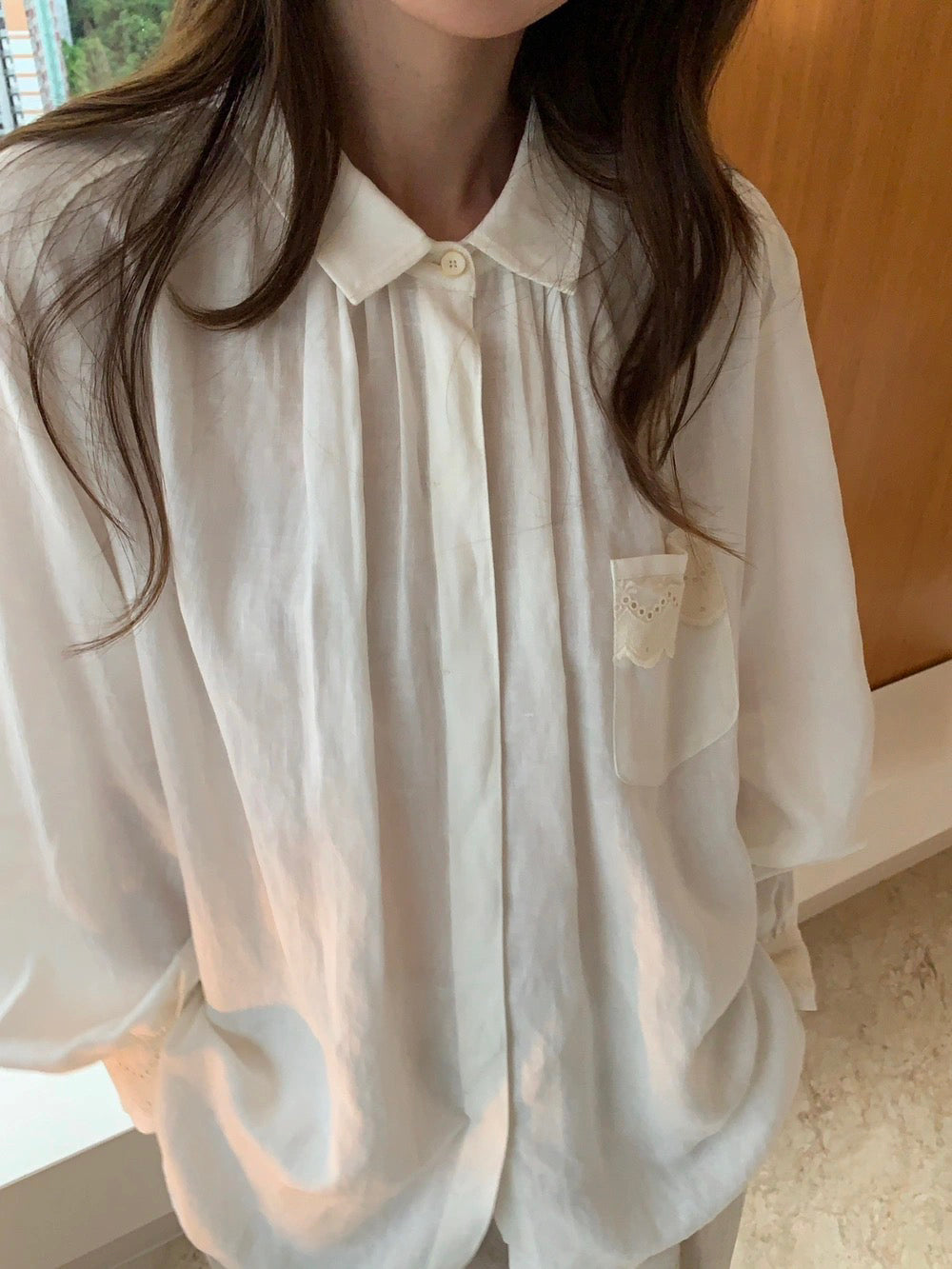 B84 / 拼接刺繡lace口袋+袖口寬鬆翻領恤衫
