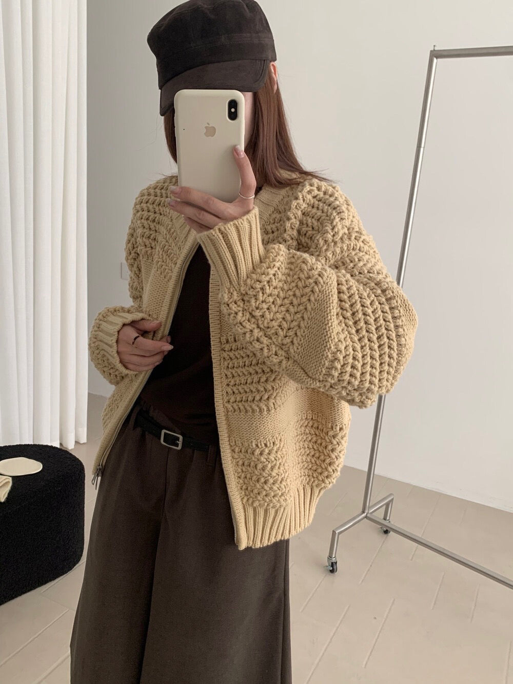 // 重工粗針織肌理感拉鍊CD