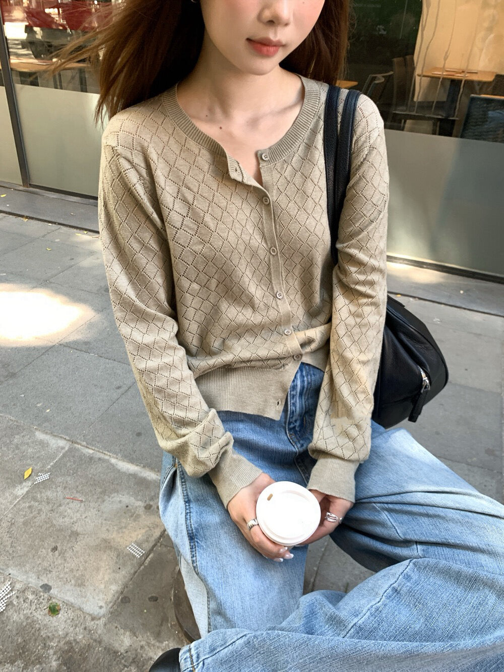 C10 / 菱格鏤空圓領針織外套