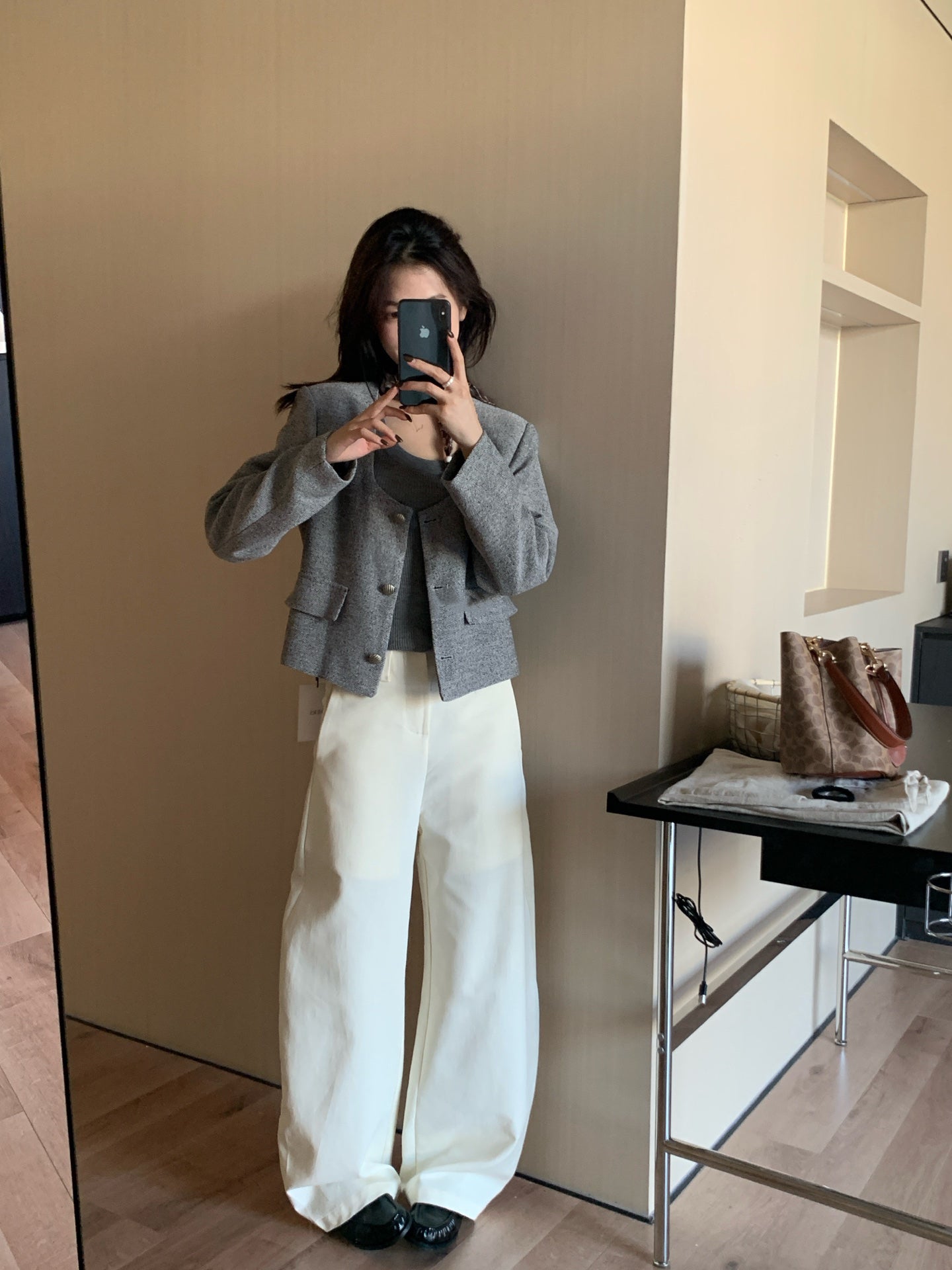 // 高質大U領顯瘦tweed JK