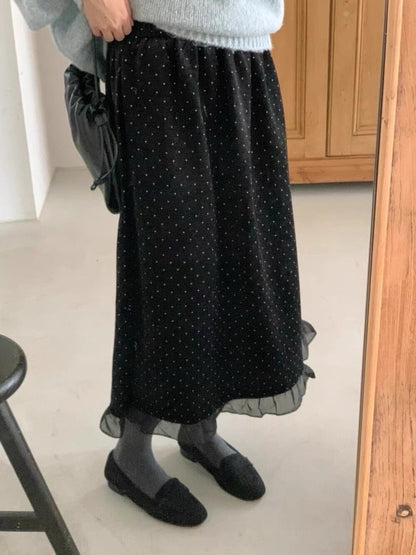 // 拼接花邊紗腳波點絲絨裙￼