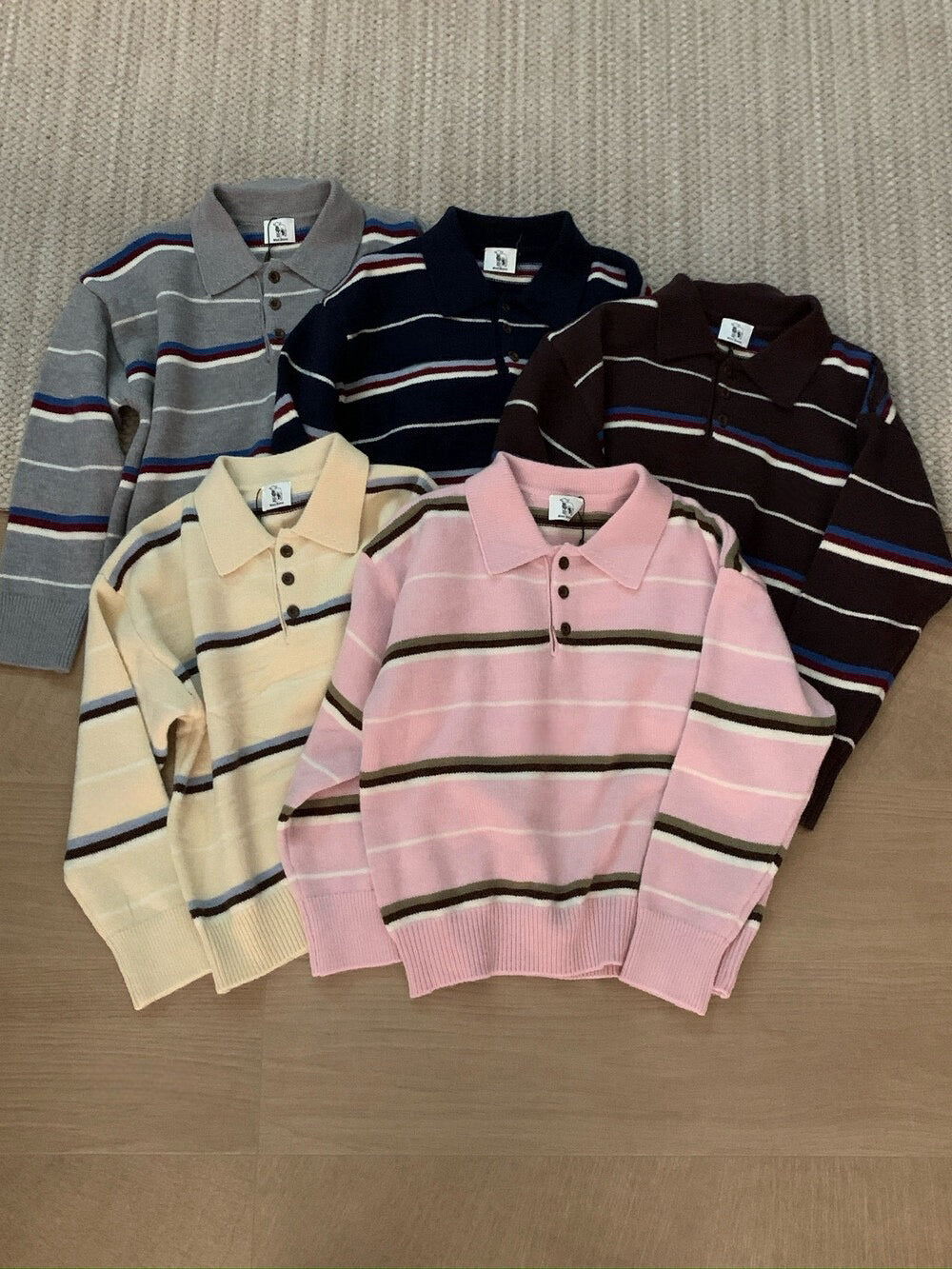 // 鈕扣polo翻領拼間針織NT