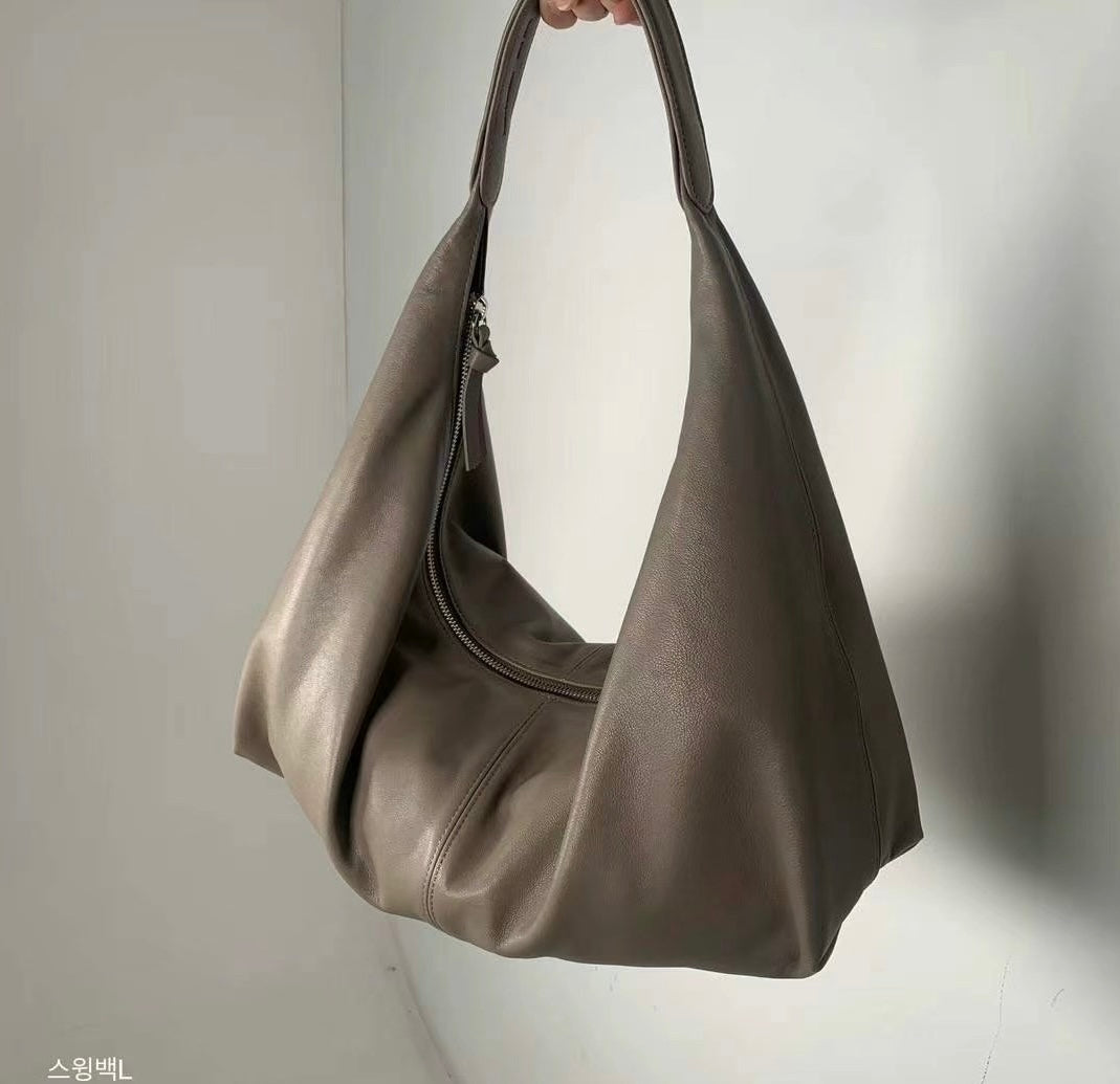 No.147 // 極簡風羊皮慵懶hobo bag