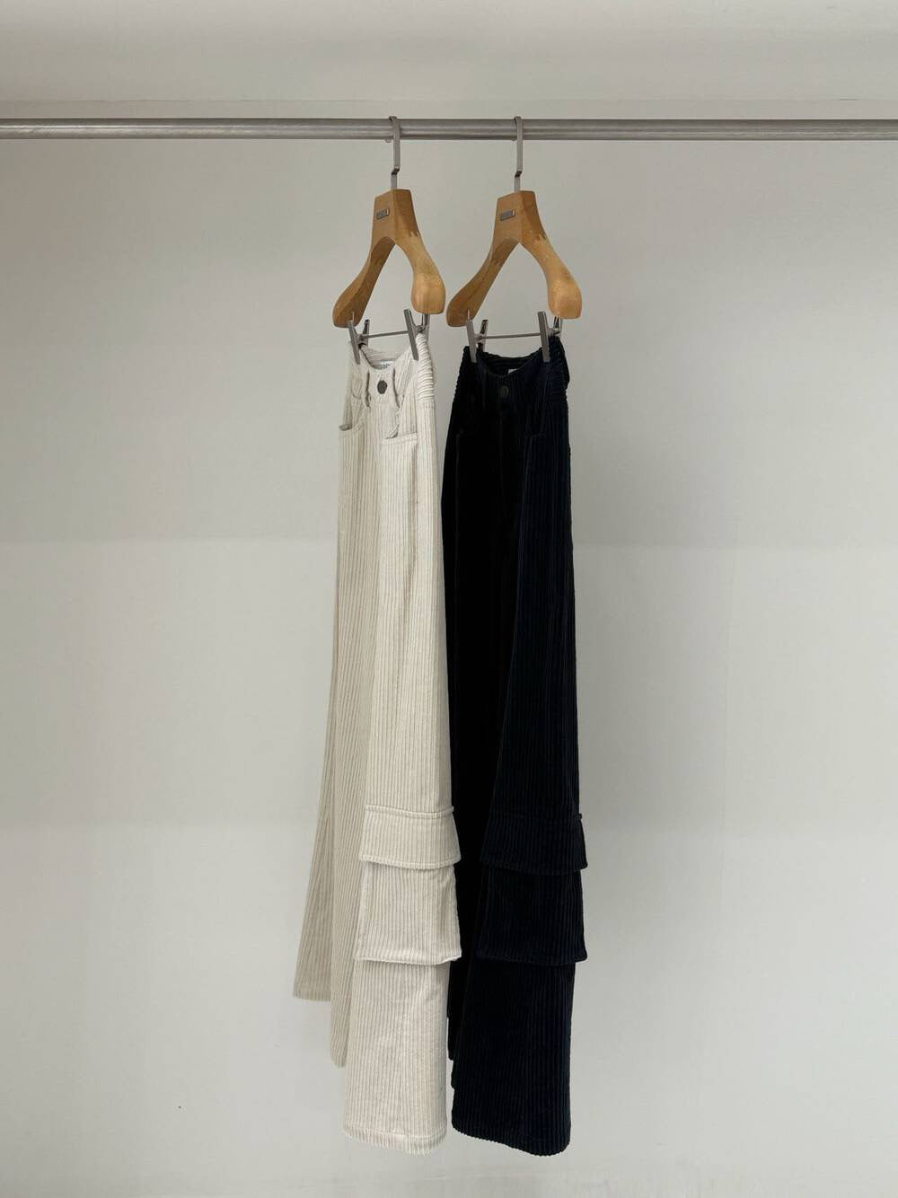 // 設計感口袋燈芯絨全長褲