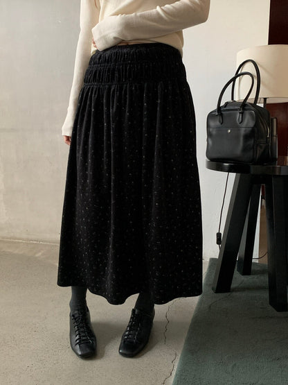 // 秋冬磨毛質料碎花中裙