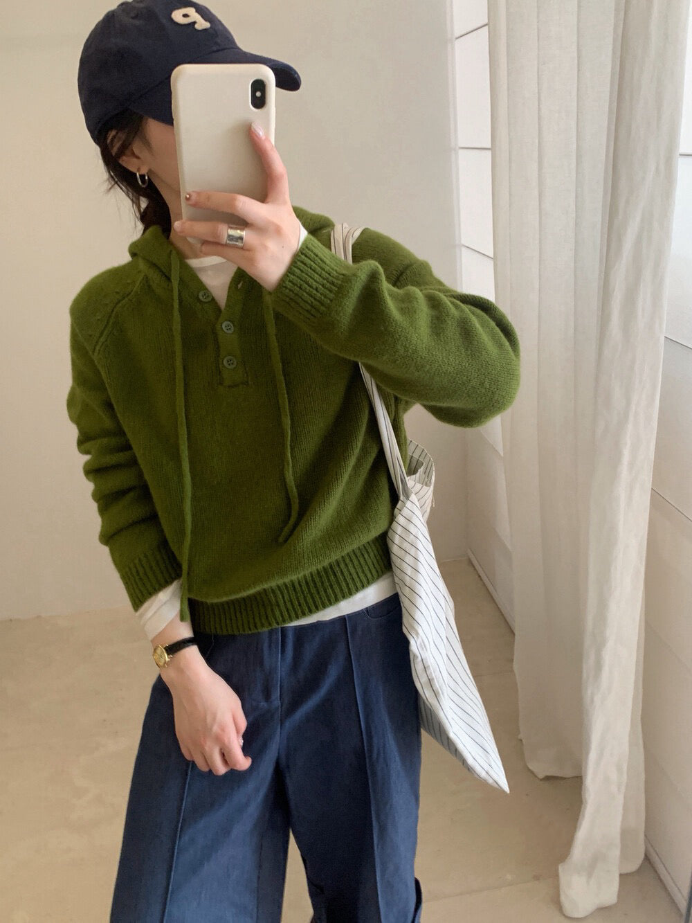 // 100%wool半鈕扣連帽NT