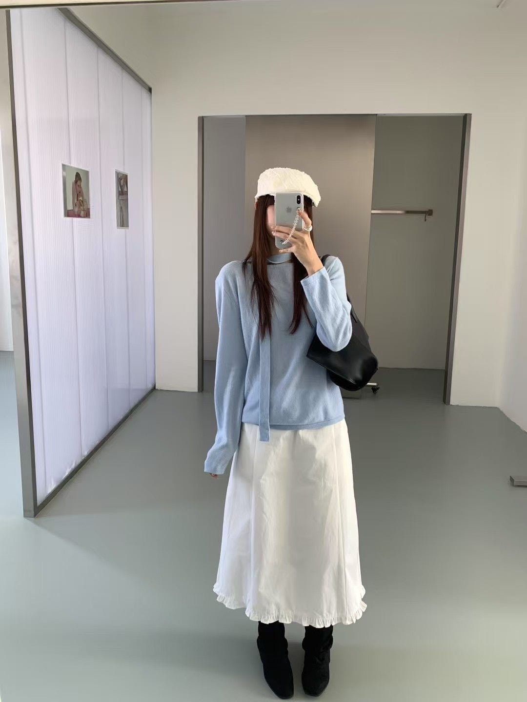 // 連領帶肩位鈕扣羊毛NT