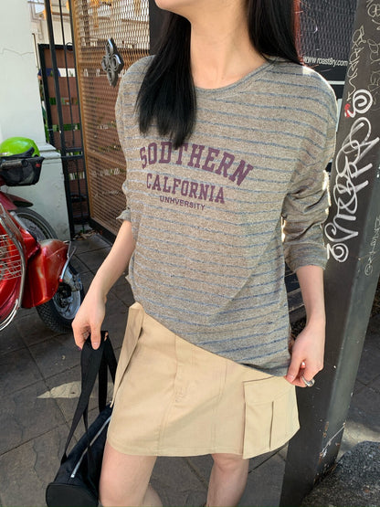 🏏 休閒風撞色字間條TEE