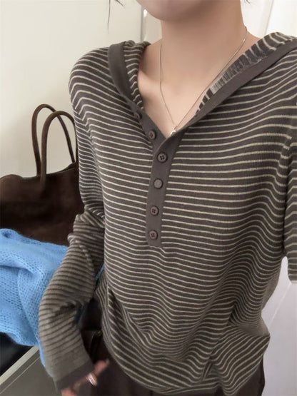 // 慵懶感連帽細間條NT