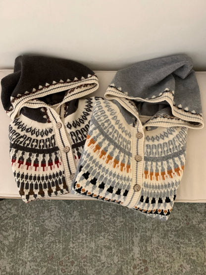 // 30%raccoon復古花紋連帽CD