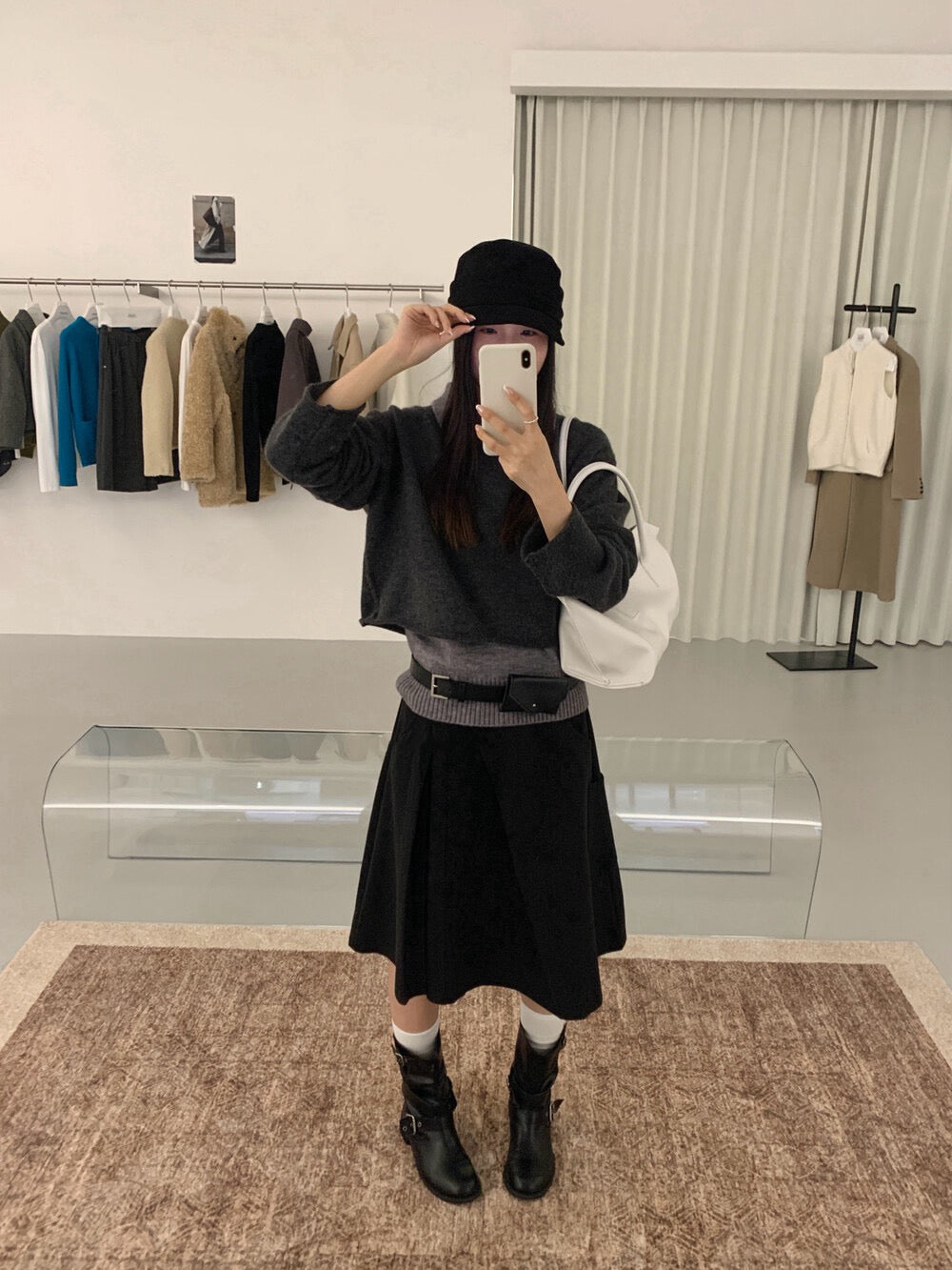 // 一套兩件性價比圓領短NT+polo翻領背心兩件套