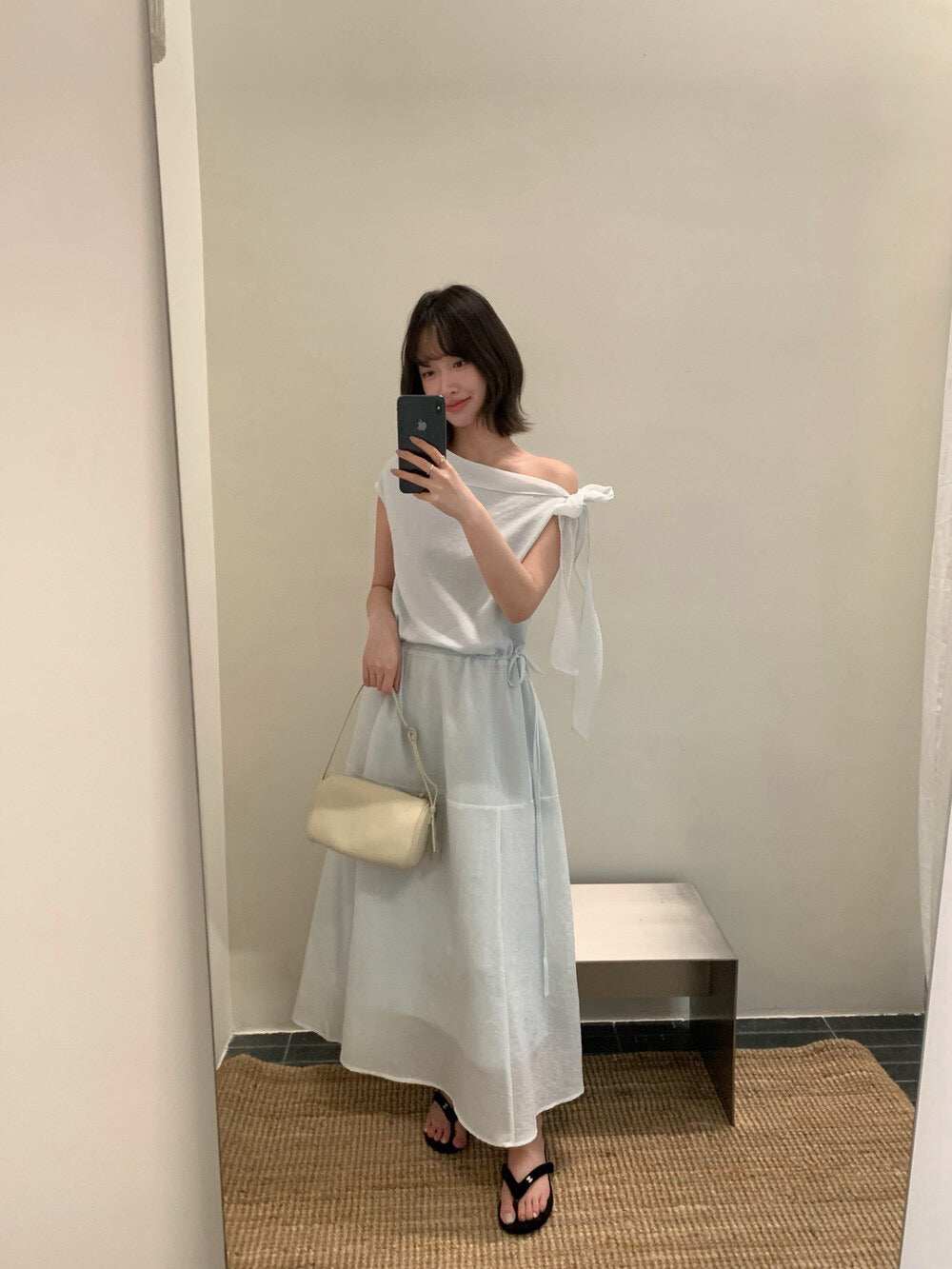 // 絕美特別領口綁帶斜肩OPS