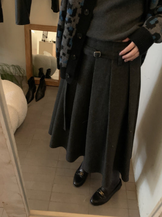 // 韓式復古粗百褶半裙(連腰帶)